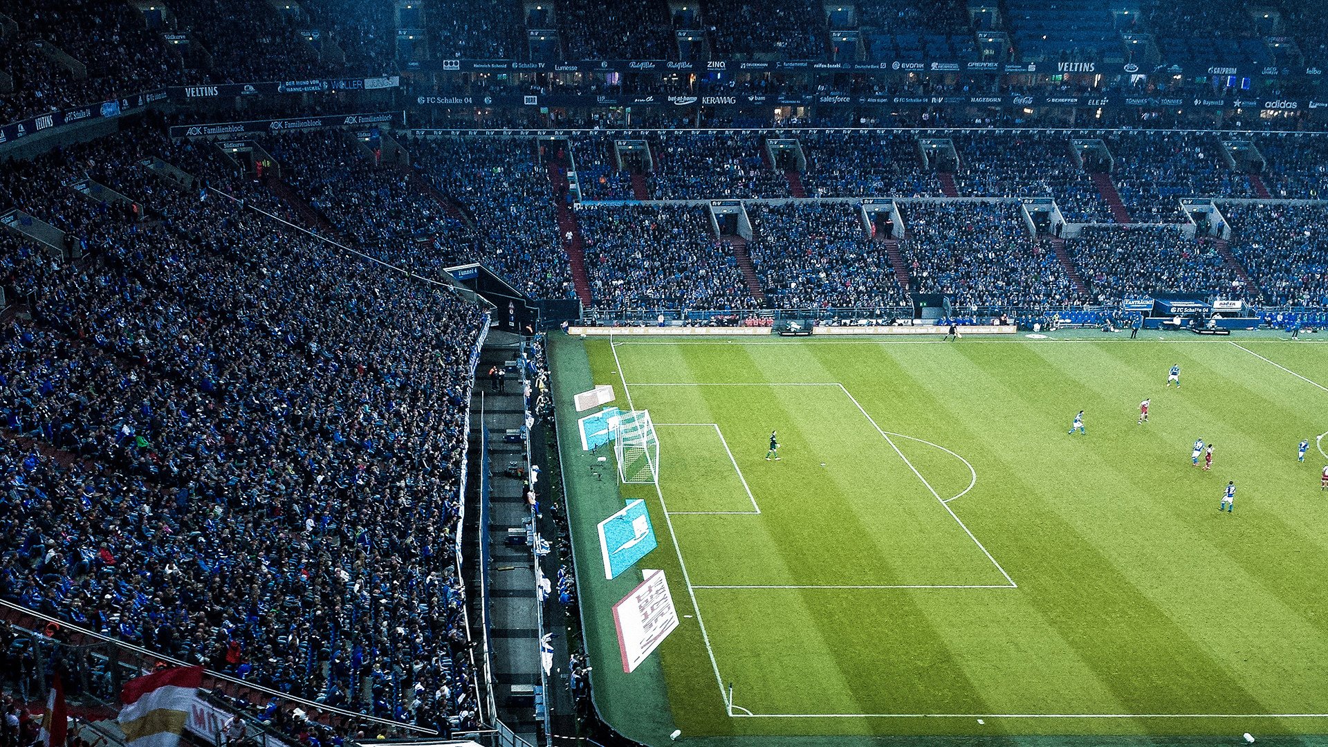 博卡缺乏边路速度型选手牵制拜仁后卫,博卡足球俱乐部新球衣